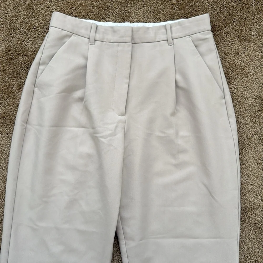 Abercrombie & Fitch Women's Cream Trousers - Picture 6 of 14